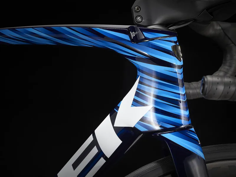 2022 Trek Emonda SLR 9 Road Bike Navy Carbon Smoke and Blue-4